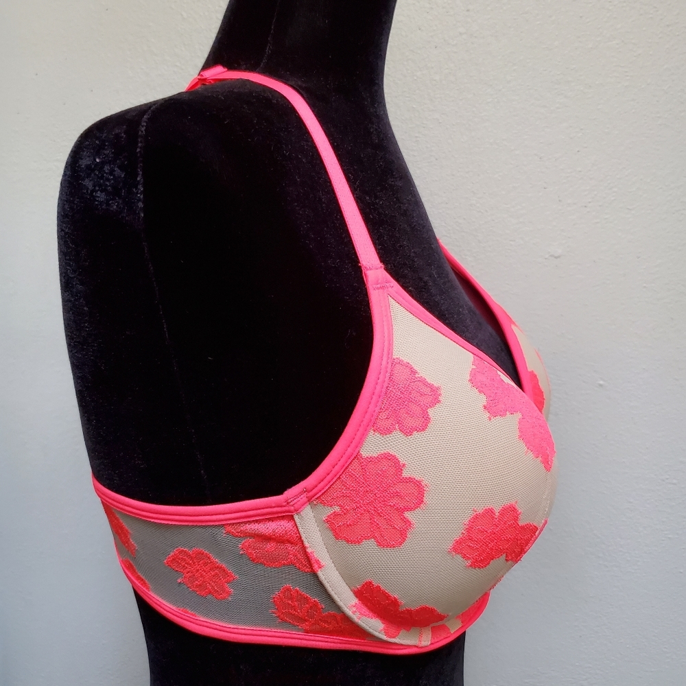 Pink Victoria's Secret 34D Lace Racerback Bra - Picture 5 of 16